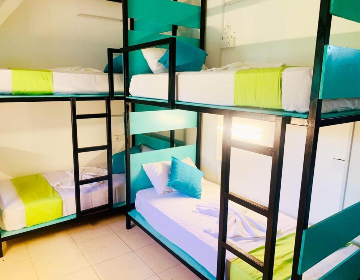 Vitamin Sea Hostel Inn Діквелла Екстер'єр фото